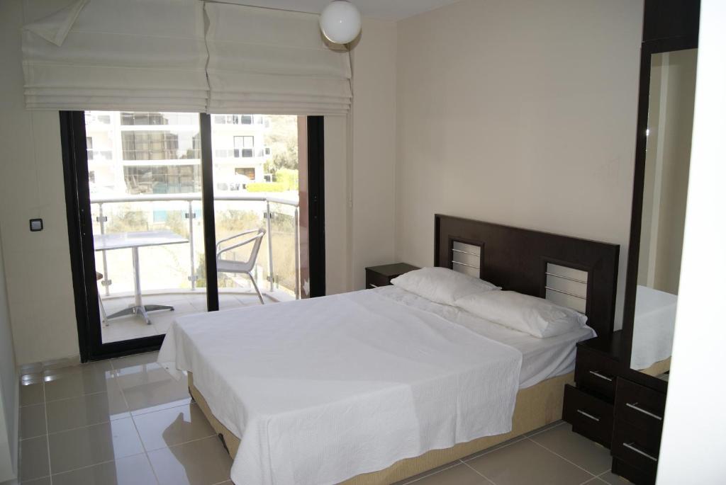 Whispering Sands Kusadasi Exterior photo